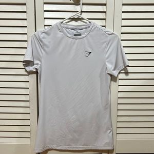 White gym shark shirt size:xs.